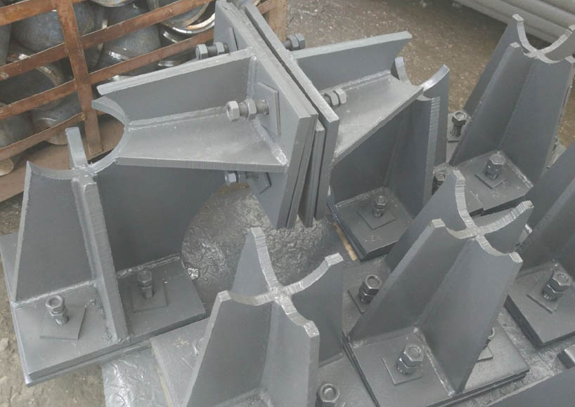 仪征煤棚网架双向支座